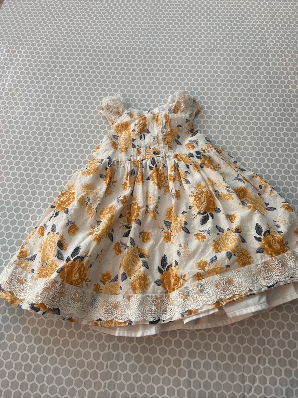 Tahari White Dress with Yellow Floral Print and Lace Trim Petticoat. Size 2T
